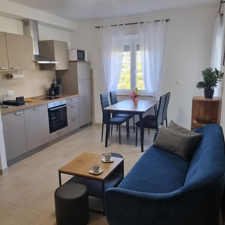 Apartment Oliva Кърк Екстериор снимка