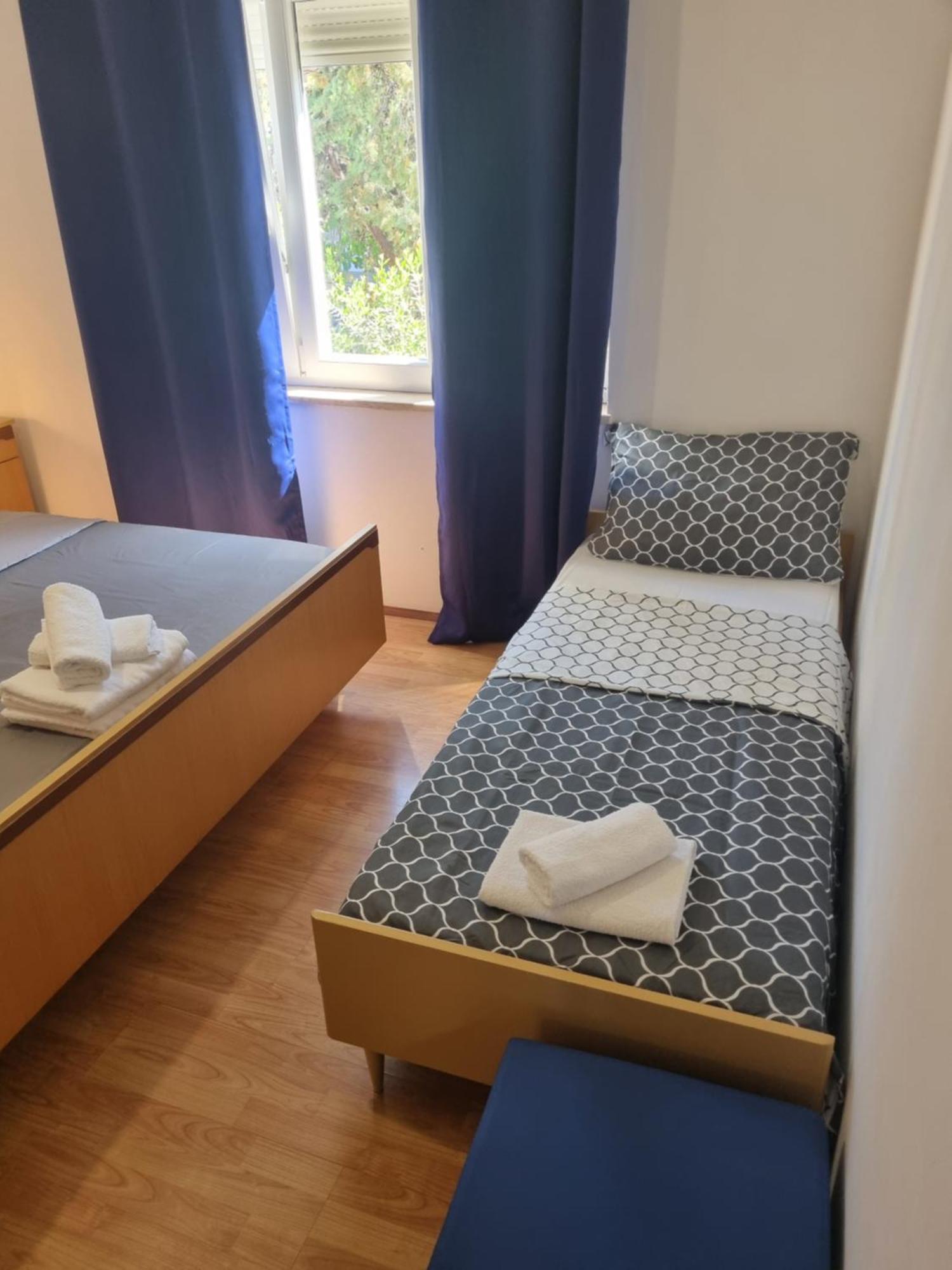 Apartment Oliva Кърк Екстериор снимка